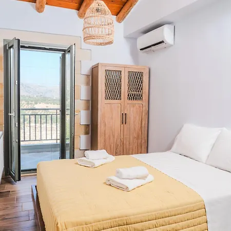 Emily Maria Fine Living Villa *