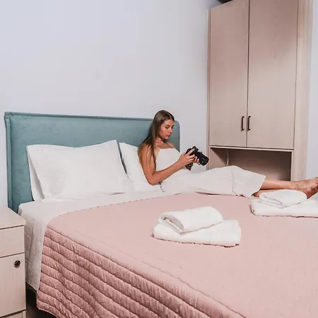 Emily Maria Fine Living Villa Filaki
